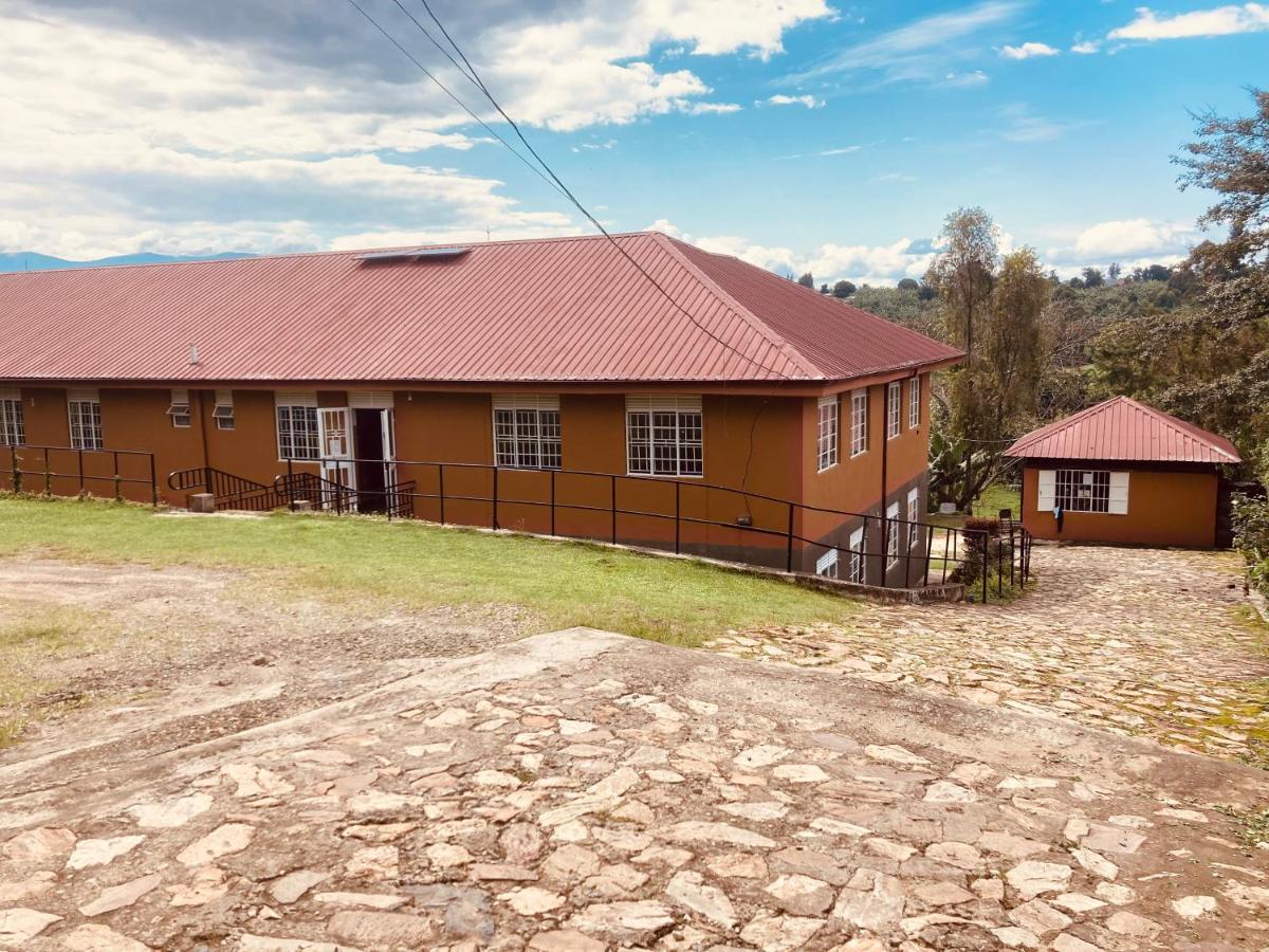 Yes Hostel Fort Portal Bagian luar foto